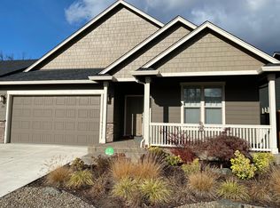 933 Pennington Ct, Eugene, OR 97404