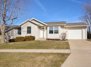 464 Maddie Ln, Tiffin, IA 52340