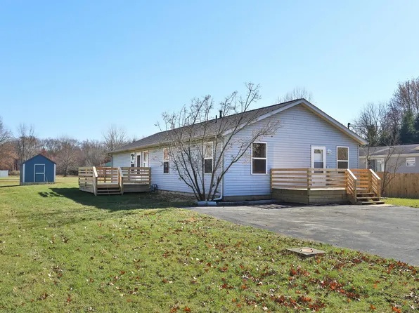 9069 York Rd SW, Etna, OH 43062