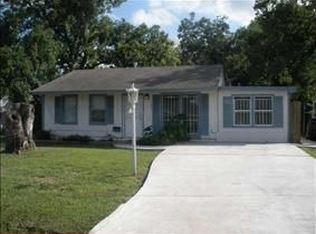 3622 Bloomfield St, Houston, TX 77051