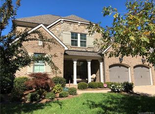 8939 Robbins Pond Rd, Cornelius, NC 28031