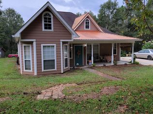 104 Dorothys Rd, Lucedale, MS 39452