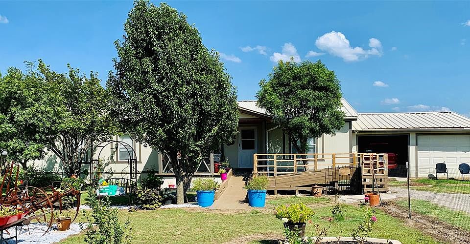 1st image of 6508 Berry Grove Ln