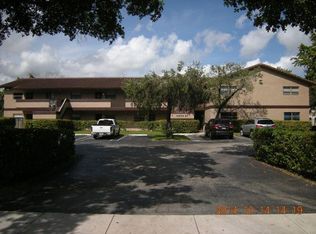 10587 Royal Palm Blvd, Coral Springs, FL 33065