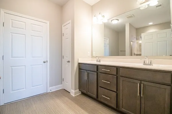 3043 Huntsman Dr — Photo 11