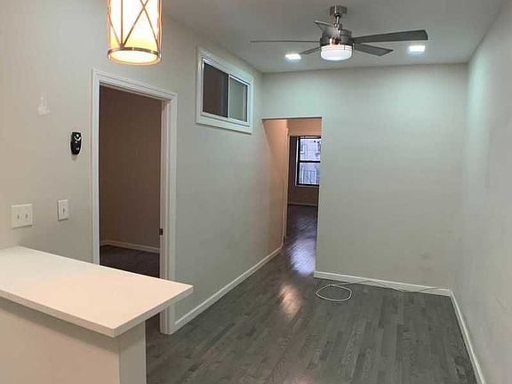 3rd image of 377 Montgomery St APT B8