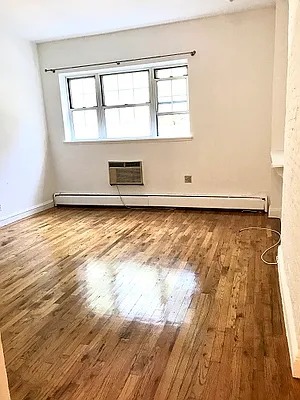 Rented by City Connections Realty | media 17