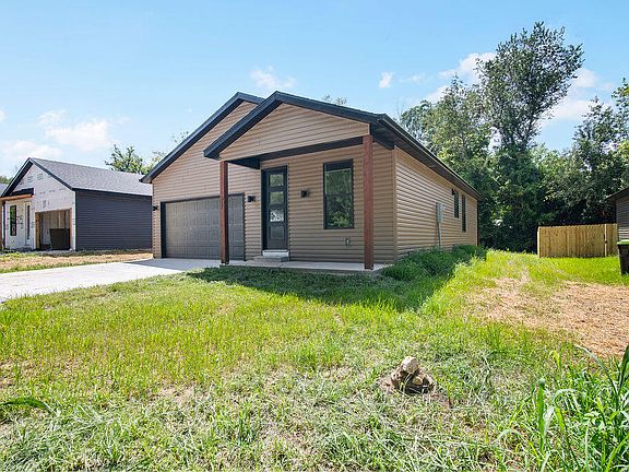 4th image of 317 S Oak Avenue