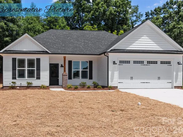 1018 Speight Rd, Albemarle, NC 28001