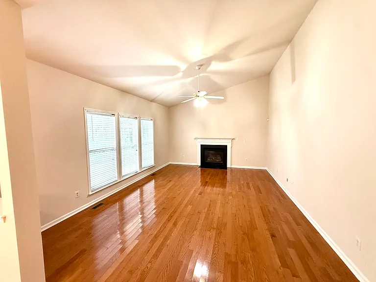 5233 Pinehall Wynd — Photo 12