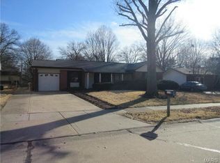 2220 Wedgwood Dr W, Florissant, MO