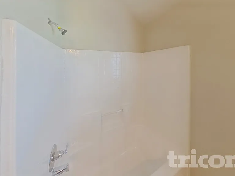 513 Alice Ln — Photo 17