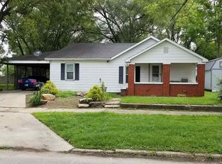 109 W Eberwine Ave, Vincennes, IN 47591