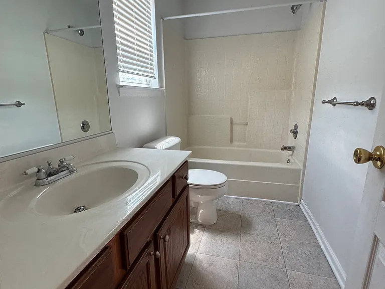 Upstairs bathroom