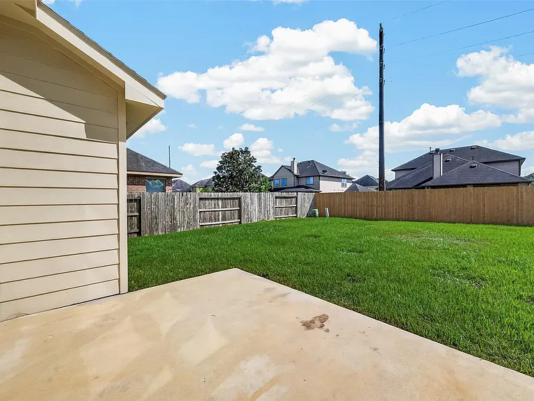 9118 Cavalier Ln — Photo 36