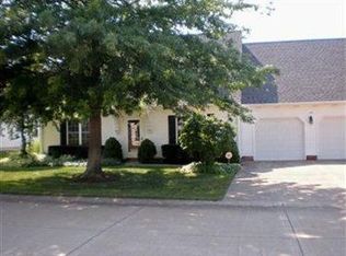 184 Newport Dr #184, Painesville, OH 44077
