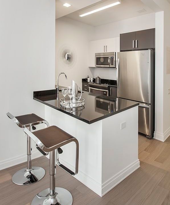 1st image of 70 Pine St APT 1512