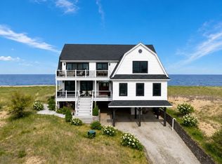 4 35th St, Newbury, MA 01951