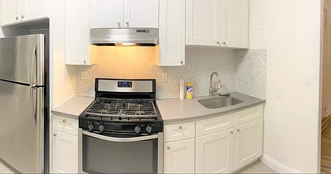 Rented by REALTY QUEST NEW YORK INC