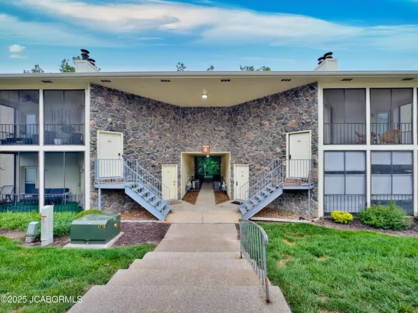 808 Park De Ville Pl, Columbia, MO 65203