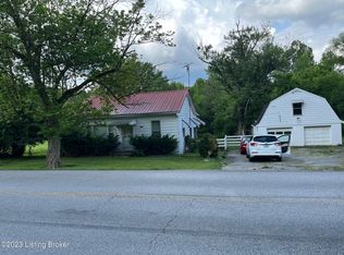 4021 E Pages Ln, Louisville, KY 40272