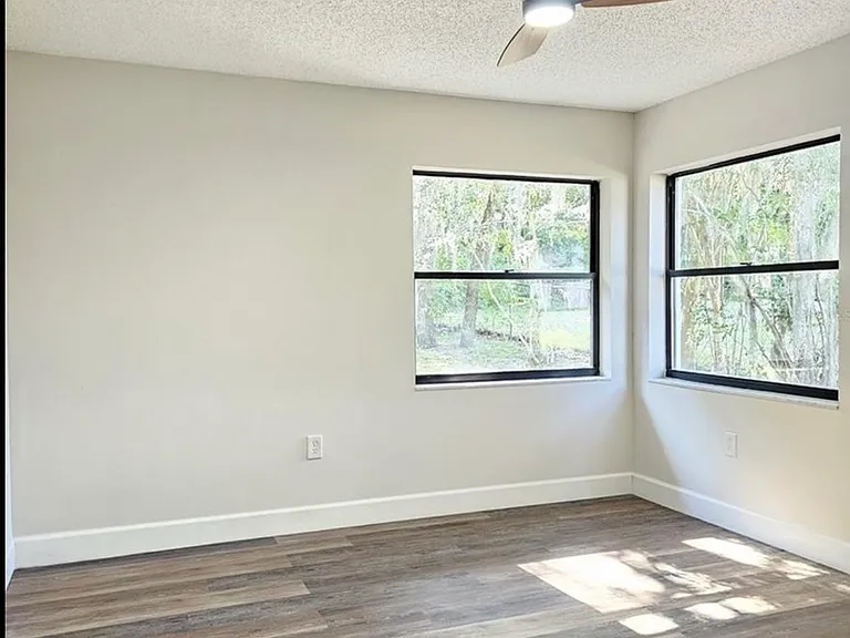 1151 N Commerce Ter — Photo 22