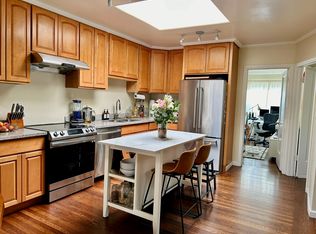 1435 Thomas Ave, San Francisco, CA 94124