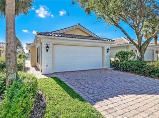 4962 Kingston Way, Naples, FL 34119
