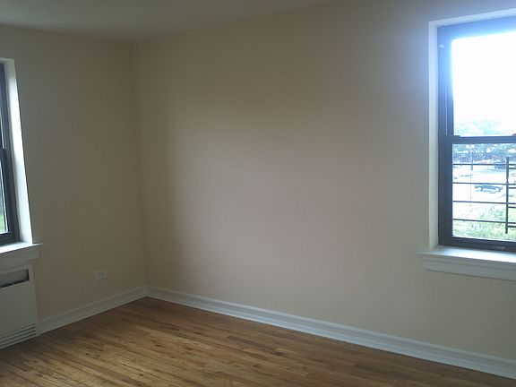 3rd image of 7323 210th St APT 5E