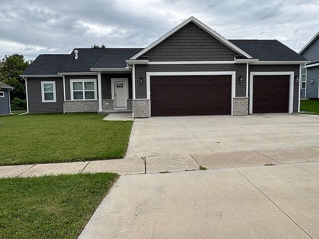 1st image of 304 Riverside COURT