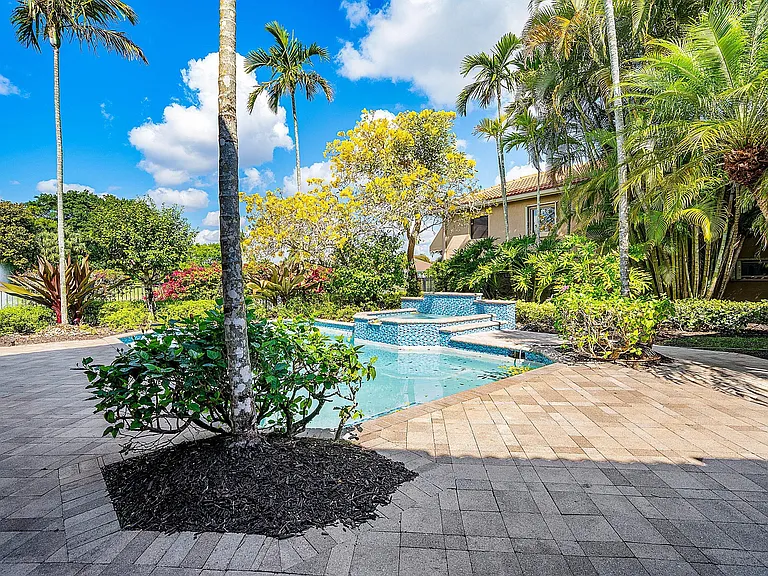 123 Sunesta Cove Dr — Photo 47