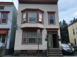 521 1st St, Albany, NY 12206