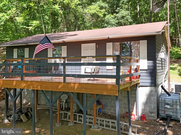 1286 Rio Grande Dr, Delray, WV 26714