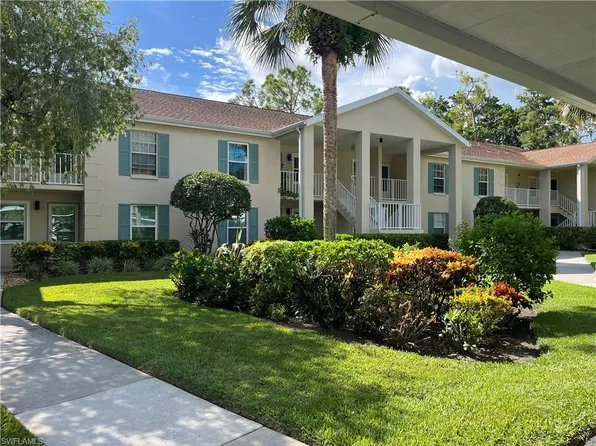 1708 Kings Lake Blvd APT 204, Naples, FL 34112