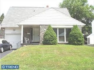 272 Golf Hills Rd, Havertown, PA 19083