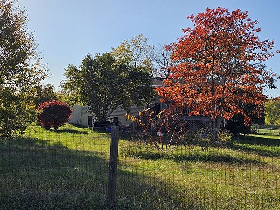 3rd image of 249 Township Road 1161