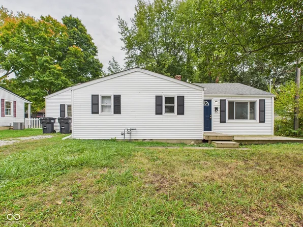 66 Circle Dr, Chesterfield, IN 46017