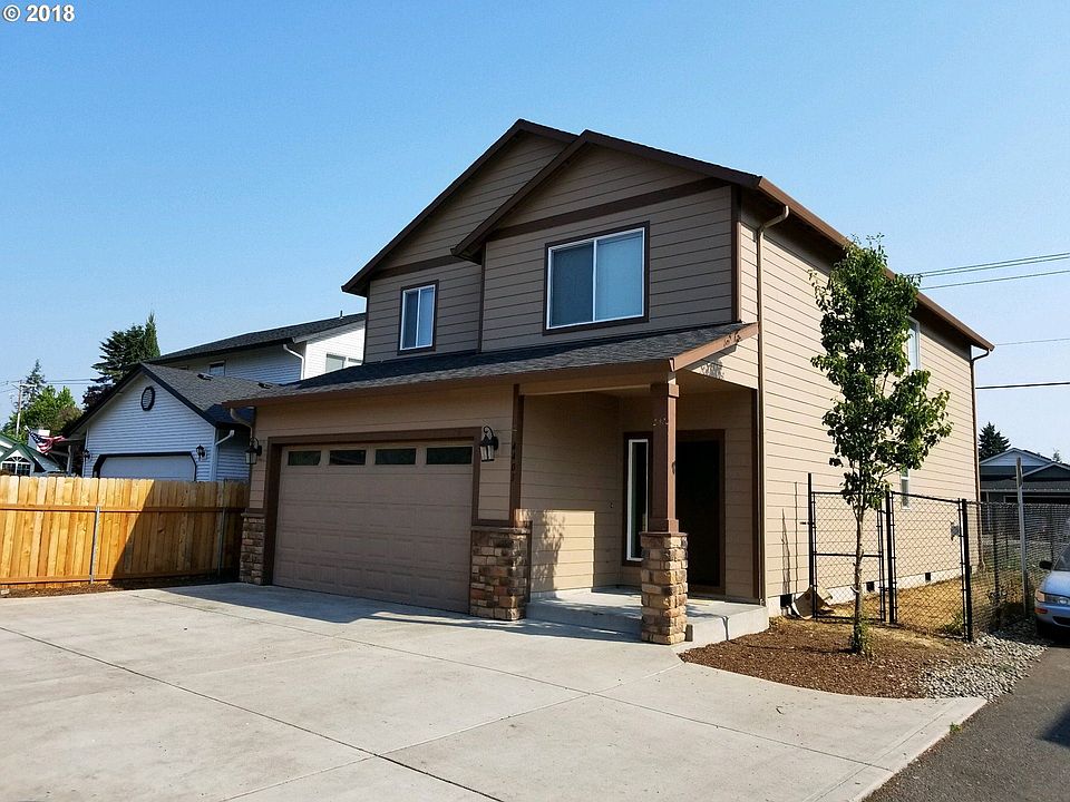 1st image of 4403 NE 125th Ct