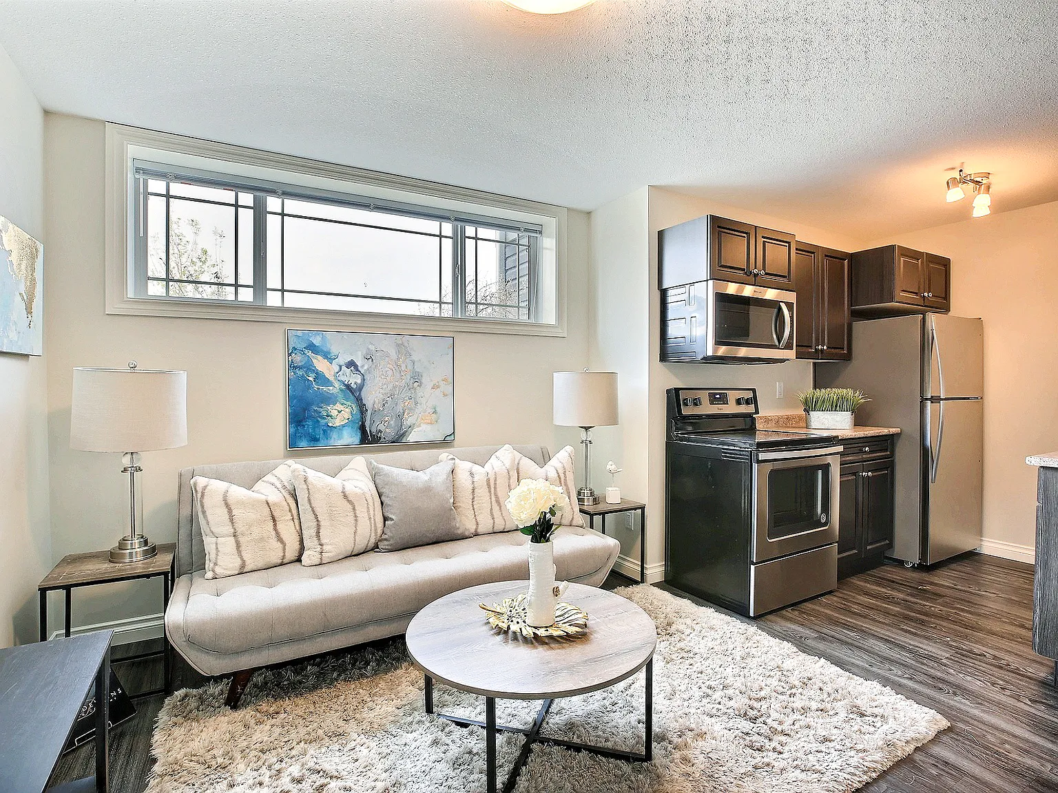 East 1 - 3113 Trombley Street — Photo 3