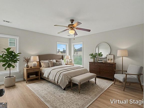 4th image of 30 Snapdragon Ln