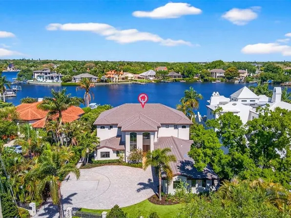 460 COFFEE POT RIVIERA NE, ST PETERSBURG, FL 33704