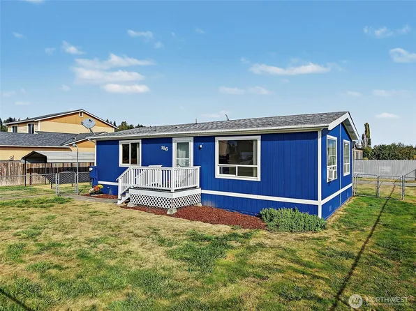 116 3rd Avenue NW, Pacific, WA 98047