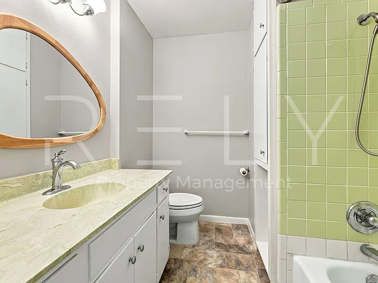 2404 Gabriel View Dr — Photo 36