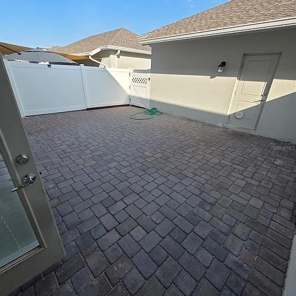 13882 Title Way — Photo 18