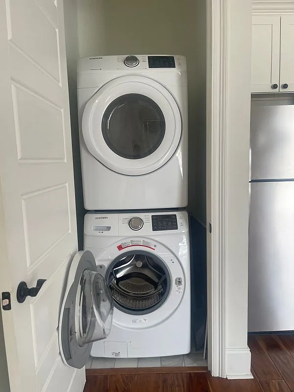 1 bed, 1.0 bath, 765 sqft, $1,230 — Photo 4