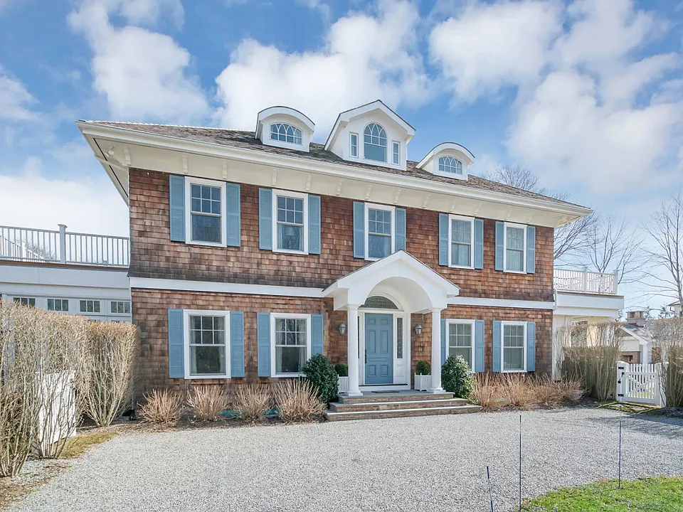 228 Little Plains Rd