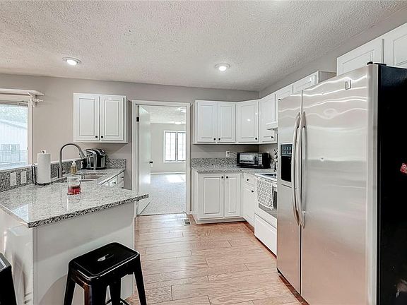 3rd image of 10285 N County Road 650 E