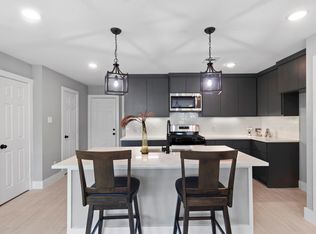 9946 Lanewell St, Houston, TX 77029