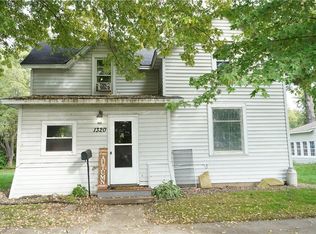 1320 Douglas St, Menomonie, WI 54751