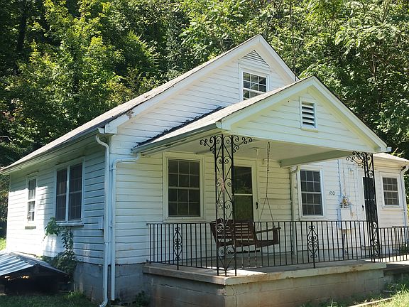 4th image of 4501 Cross St